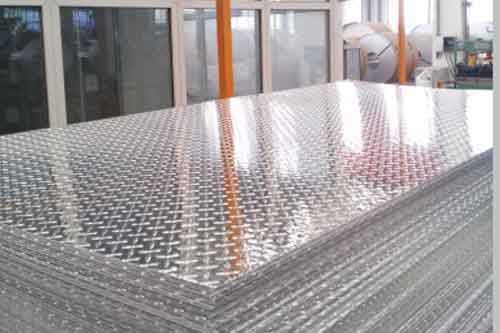 Exportação de placa de piso de alumínio para Calcutá
