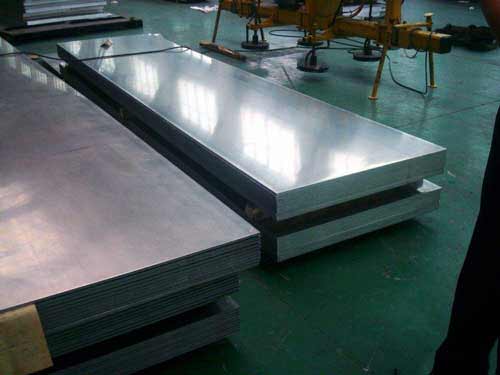 Aluminum matrix composites heat exchanger