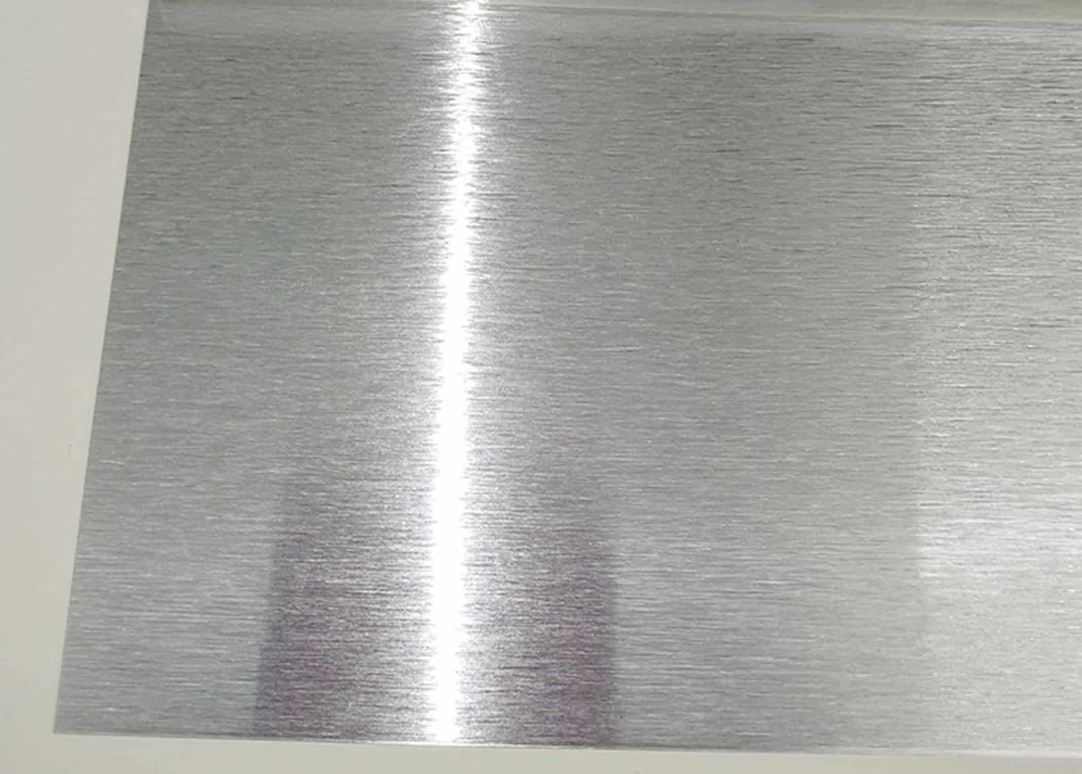 The application of brushed aluminium sheets