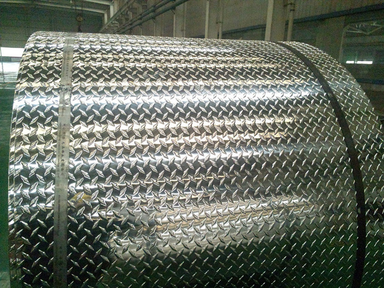 Aluminum Trade Plate in Wet Environments