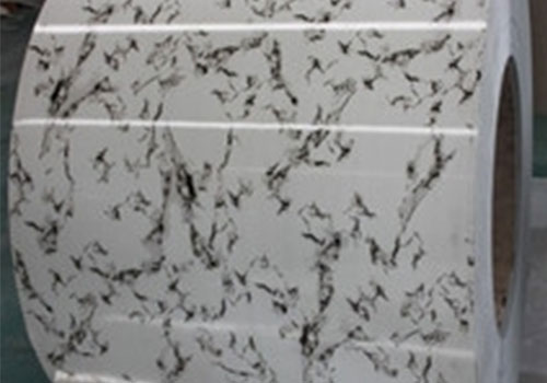 Bobina de aluminio recubierta de color grano de piedra